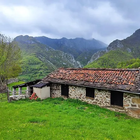 Villa El Corral De Baxo à Felechosa Extérieur photo